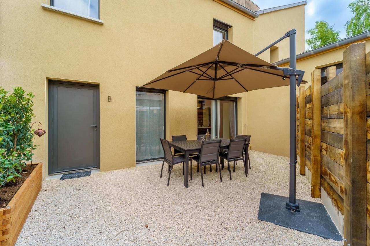 Maison Calme Avec Terrasse Garage Centre-ville B Holiday home Dijon