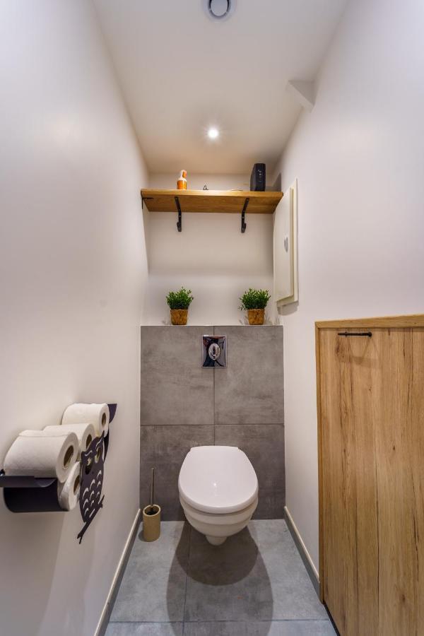 Maison Calme Avec Terrasse Garage Centre-ville B Holiday home